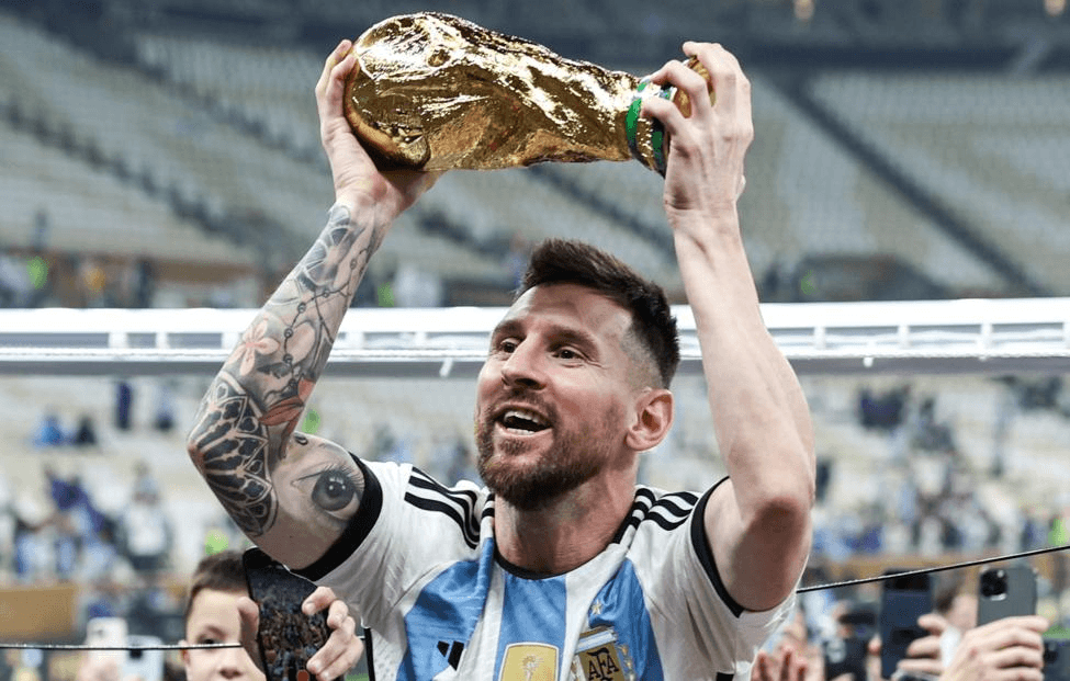 Mass-media: peste 3 milioane de oameni au ieșit pe străzile din Buenos Aires pentru a se întâlni cu echipa națională de fotbal
