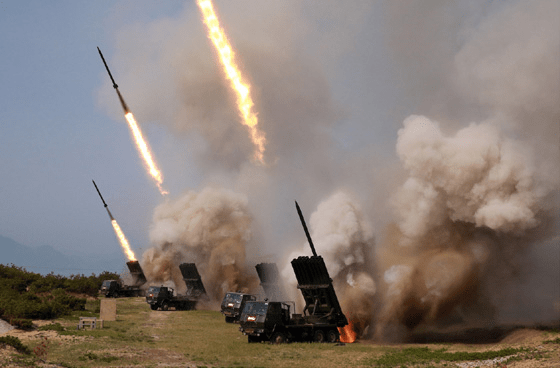 Explozii în Kiev. Ucrainenii au primit avertizări de raid aerian în toată ţara