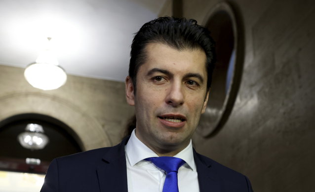 Preşedintele bulgar critică faptul că ţara sa trimite ajutor militar Ucrainei