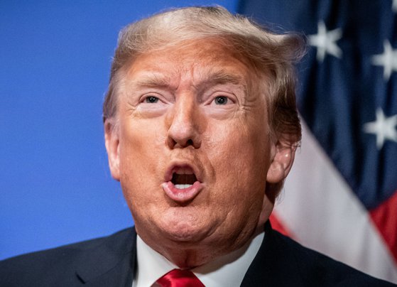 Imaginea articolului Decizie radicală în SUA: Comisia de anchetă a Camerei Reprezentanţilor recomandă inculparea lui Donald Trump 