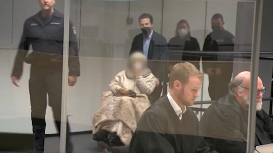 Imaginea articolului Fostă secretară a unui lagăr de concentrare nazist, condamnată la doi ani de închisoare

