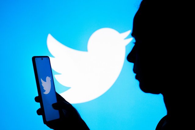 Contul de Twitter al ministrului britanic al educaţiei a fost piratat de Crăciun