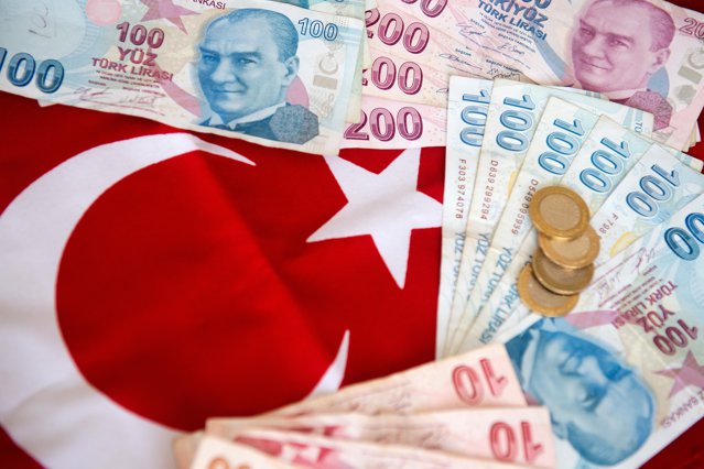Turcia majorează salariul minim lunar cu 55% pentru 2023