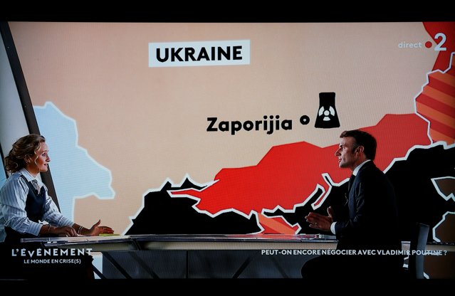 Autoritatea franceză de reglementare TV cere Eutelsat să oprească difuzarea a trei canale ruseşti