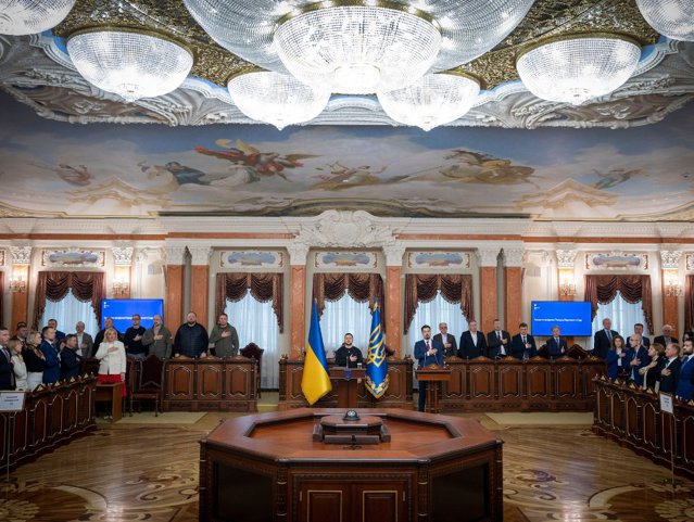 rachete IRIS-T suplimentare. Ruşii continuă să ucidă civili / Rusia avertizează SUA asupra „consecinţelor” furnizării de sisteme Patriot Ucrainei / Statele Unite anunţă noi sancţiuni împotriva Moscovei