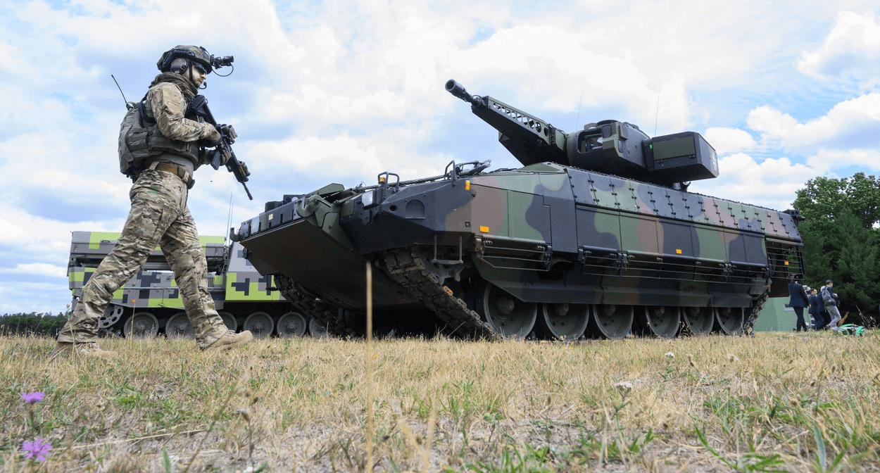 Germania consideră că blindatele Puma, defectate în timpul unui exerciţiu, rămân o armă performantă