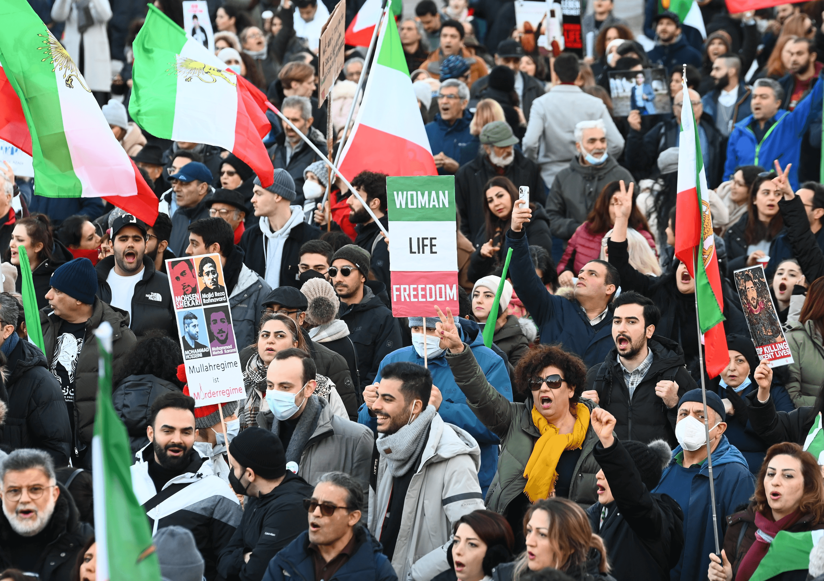 Iranul a condamnat la moarte încă trei protestatari, în ciuda criticilor primite la nivel internațional