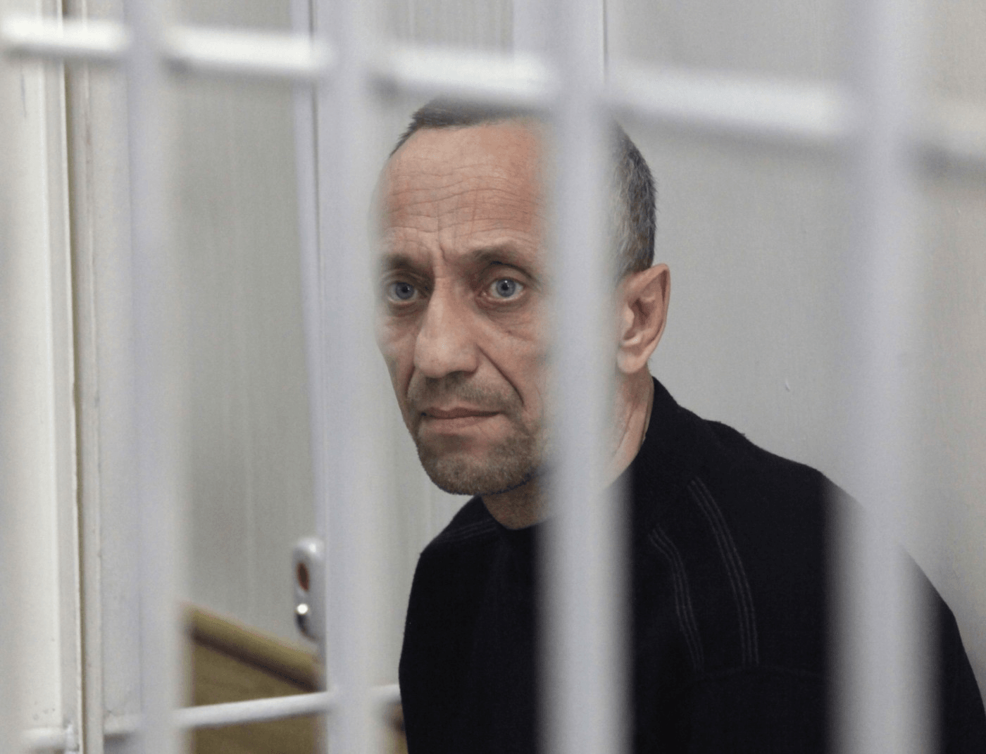 Un criminal în serie rus care a ucis 80 de femei se oferă voluntar pe frontul din Ucraina