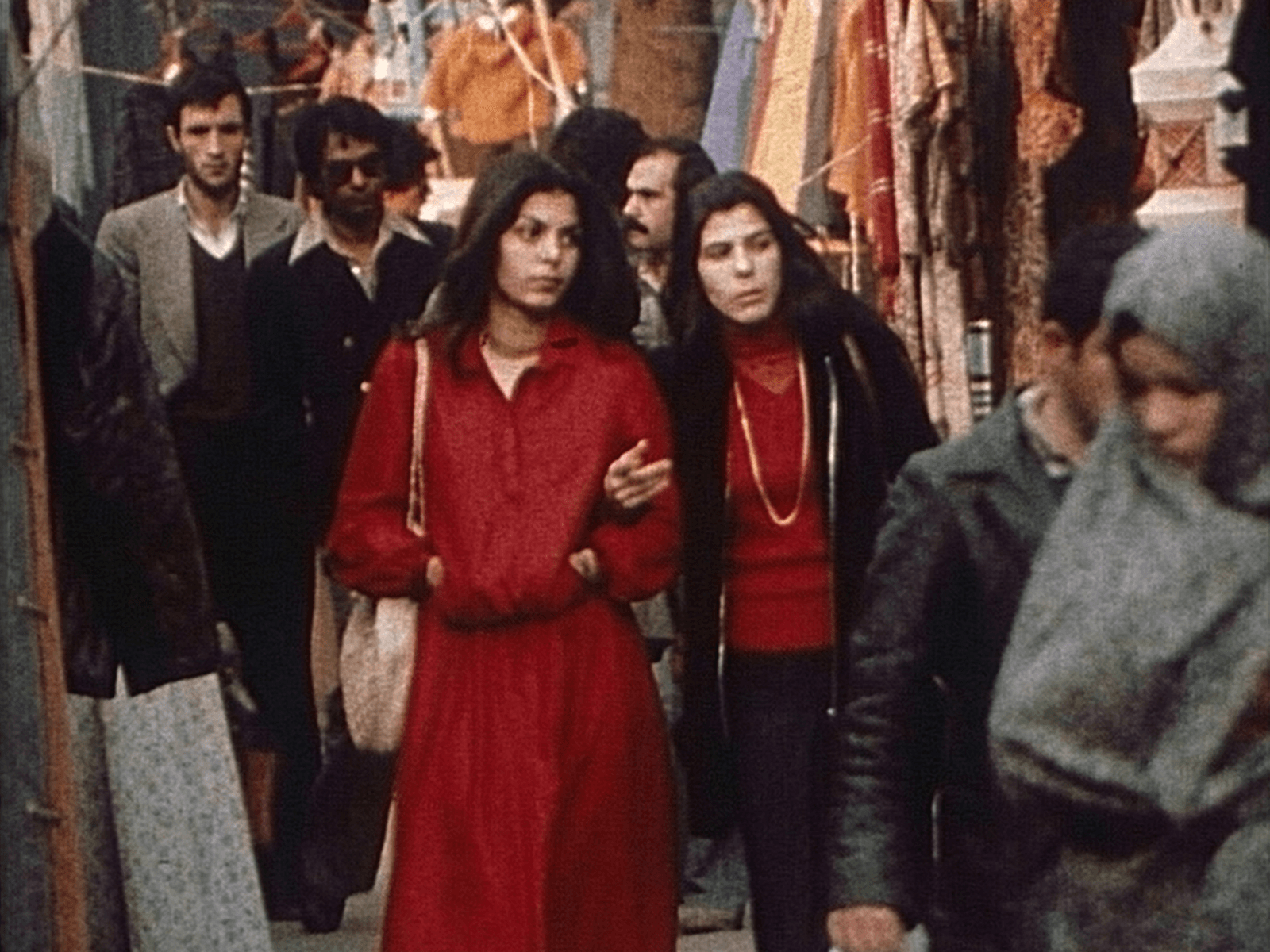 Filmul „Între revoluții, regizat de Vlad Petri, va avea premiera mondială la Festivalului de Film de la Berlin
