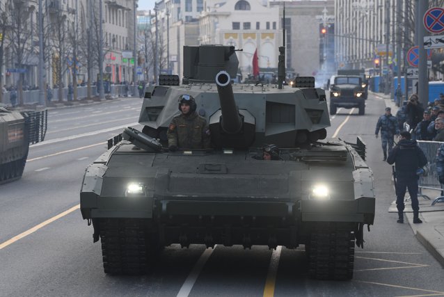 ca răspuns la livrarea de tancuri britanice şi germane în Ucraina, Rusia ar putea trimite tancurile T-14 pe front / Zelenski l-a primit la Kiev pe Michel şi nu ştie dacă Putin mai trăieşte