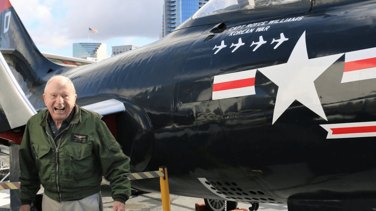 Un pilot american a doborât 4 MiG-uri sovietice în 30 de minute și a păstrat secretul timp de 50 de ani
