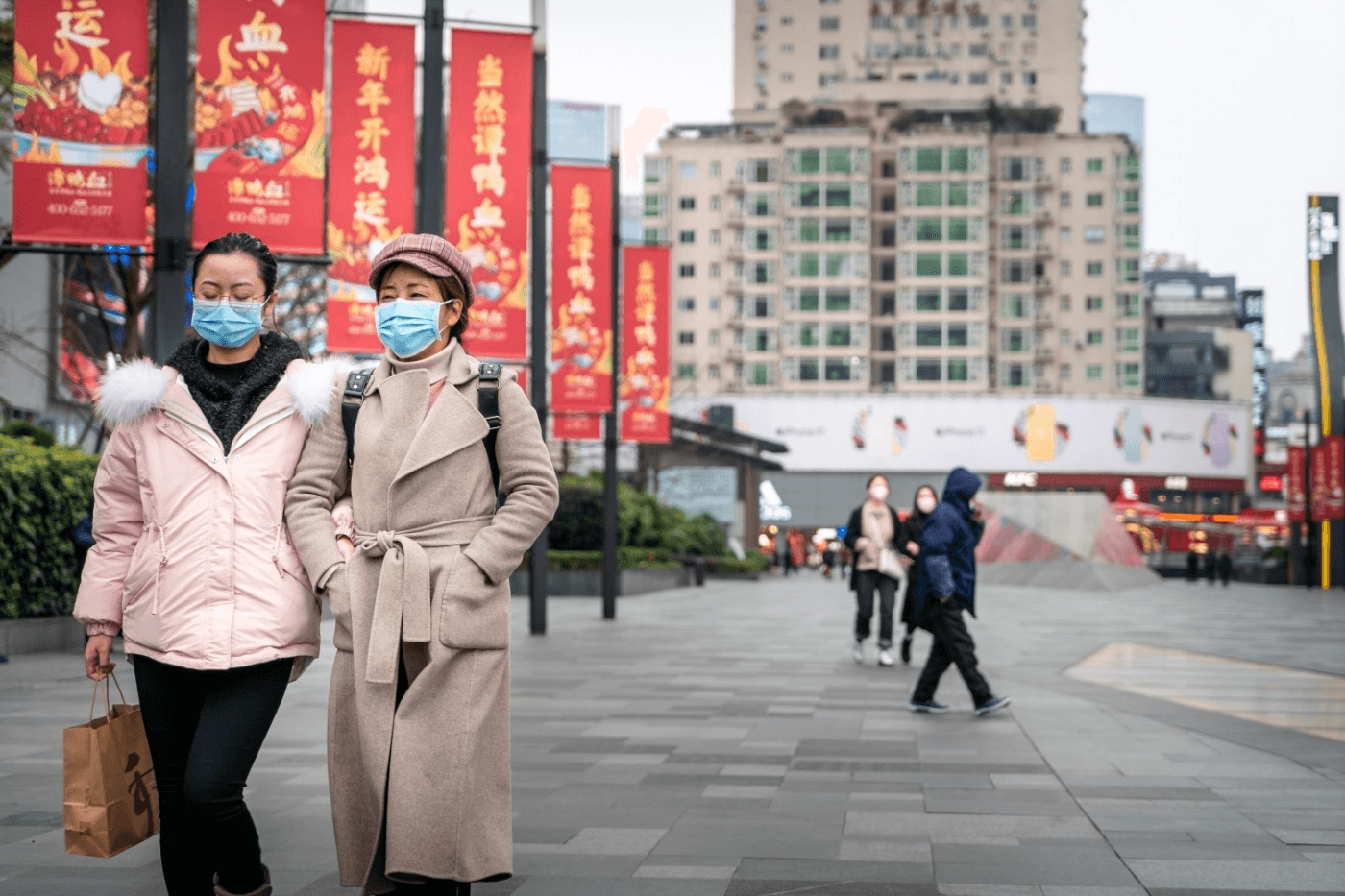 Două medicamente dezvoltate la nivel local pentru pacienţii cu COVID-19, aprobate în China