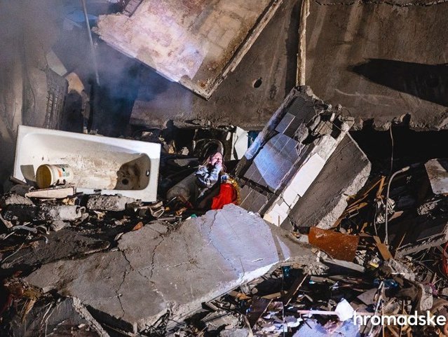 Războiul din Ucraina, ziua 327. Armata rusă atacă în forţă / Erdogan a discutat cu Putin despre schimbul prizonierilor răniţi / Bilanţul morţilor după atacul din Dnipro creşte la 40 / Demisie la vârful armatei germane