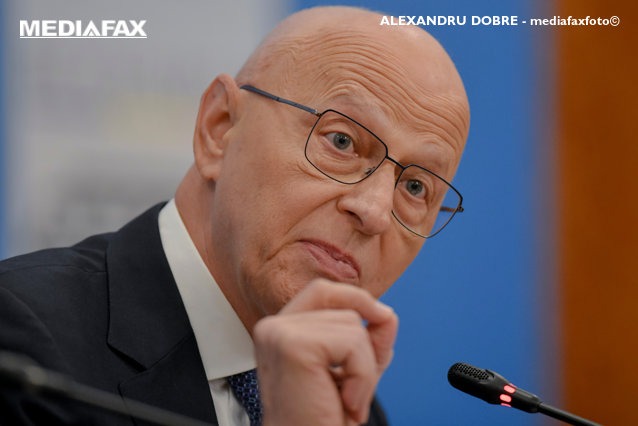 NATO trebuie să se pregătească pentru un efort „îndelungat” şi să consolideze apărarea