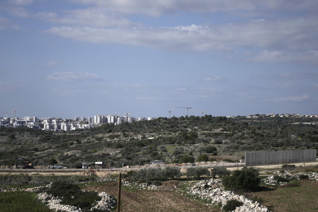 Un israelian a fost rănit într-un atac, doi palestinieni au fost ucişi