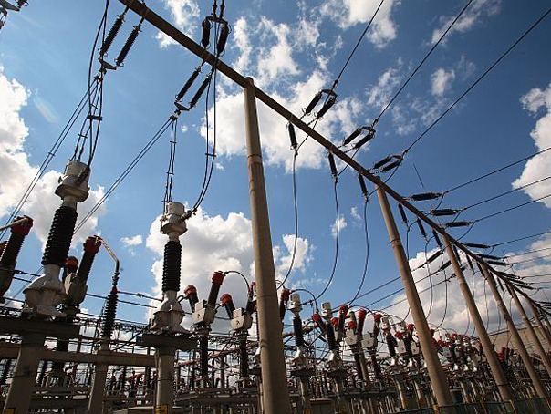 Pakistanul suferă o pană de curent majoră după o defecţiune a reţelei electrice