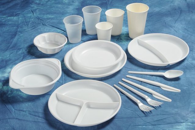 Israelul va renunţa la taxa pe plastic, în ciuda preocupărilor legate de mediu