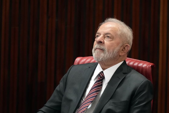Imaginea articolului Lula i-a arătat uşa comandantul forţelor armate din Brazilia

