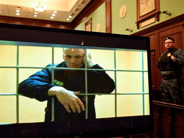 Revelion de groază pentru Navalnîi. La ce oră i-au dat stingerea gardienii