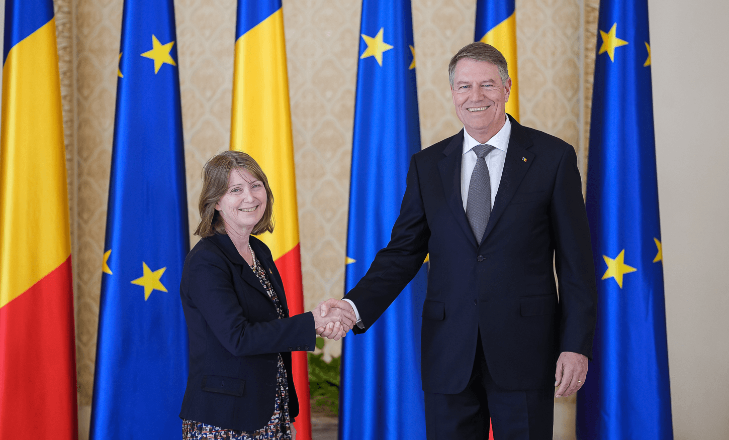 Noua ambasadoare SUA la București, primită de Klaus Iohannis. Discuții despre programul Visa Waiver