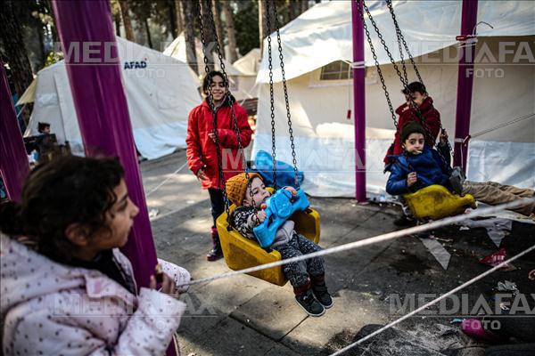 Un avion cu ajutoare a decolat spre Turcia de pe aeroportul Henry Coandă