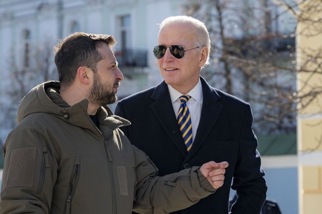 Biden va discuta vineri cu liderii din Grupul G7 şi cu Zelenski