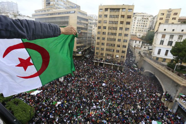 Algeria îşi va redeschide ambasada de la Kiev după un an