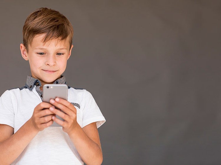 Impactul rețelelor sociale asupra dezvoltării neuronale la adolescenți