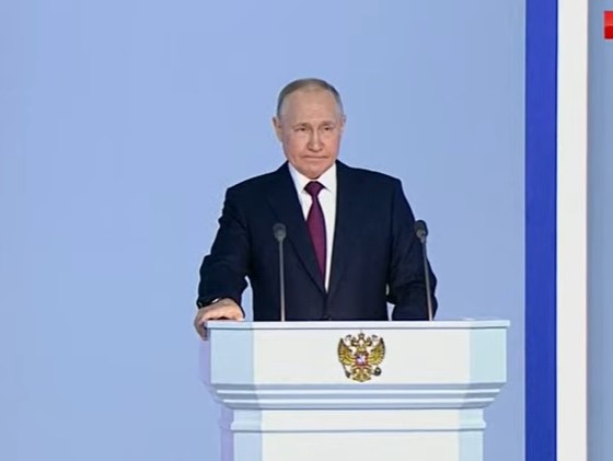 Vor să trasforme războiul din Ucraina într-un război global. Rusia a făcut tot posibilul să rezolve pe cale paşnică situaţia din Donbas dar Occidentul s-a pregătit pentru un alt scenariu