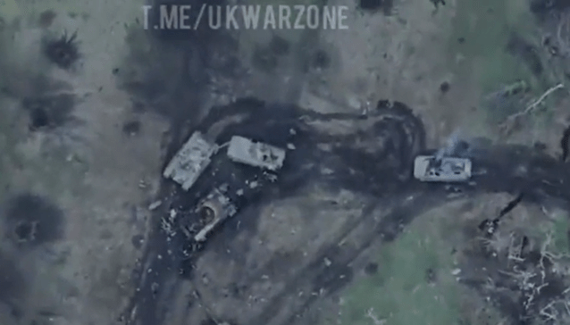 turela unui tanc rusesc ameninţă soldaţii Moscovei