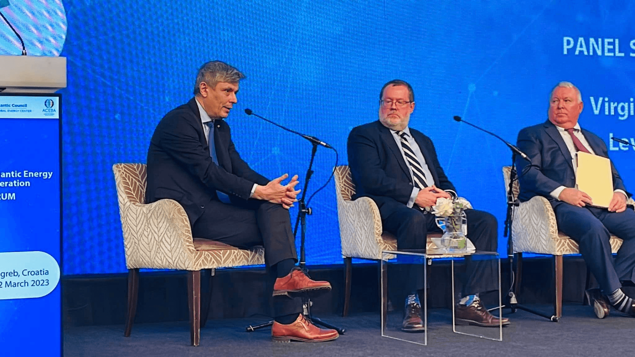 Virgil Popescu: Trebuie să investim în toate sursele de energie cu emisii scăzute de carbon