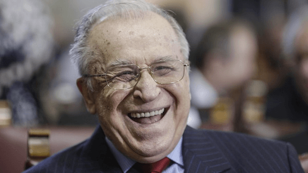 3 martie: Ion Iliescu împlinește 93 de ani 3 martie: Ion Iliescu împlinește 93 de ani