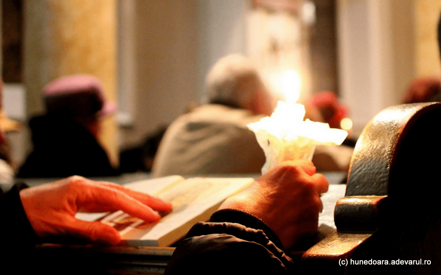 Un român și-a obligat familia să se rupă de lume. Fără școală, internet și medicamente, doar cu Biblia