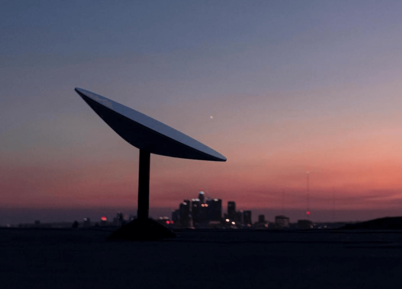 China plănuiește lansarea a 13.000 de sateliți care să „suprime” rețeaua lui Musk