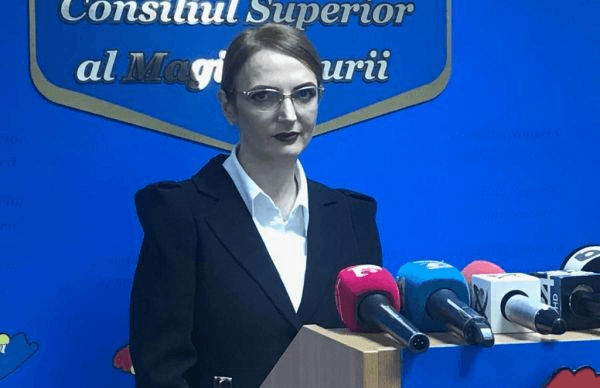 Lia Savonea, candidat la Înalta Curte, a emis o sentinţă de închisoare cu suspendare pentru act sexual cu un minor de 13 ani