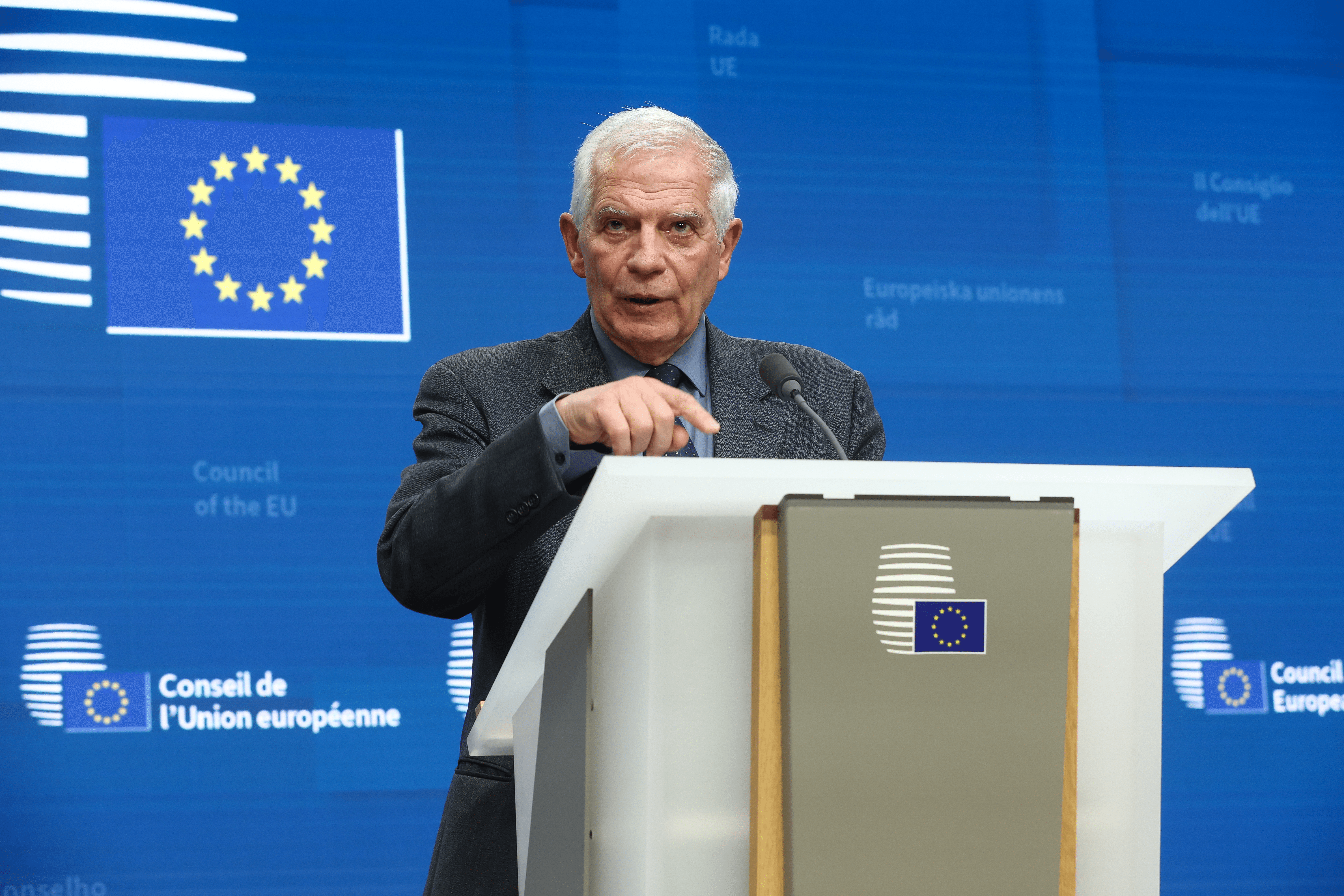Uniunea Europeană doreşte să evite „dependenţa” de China cum a fost de gazul rusesc