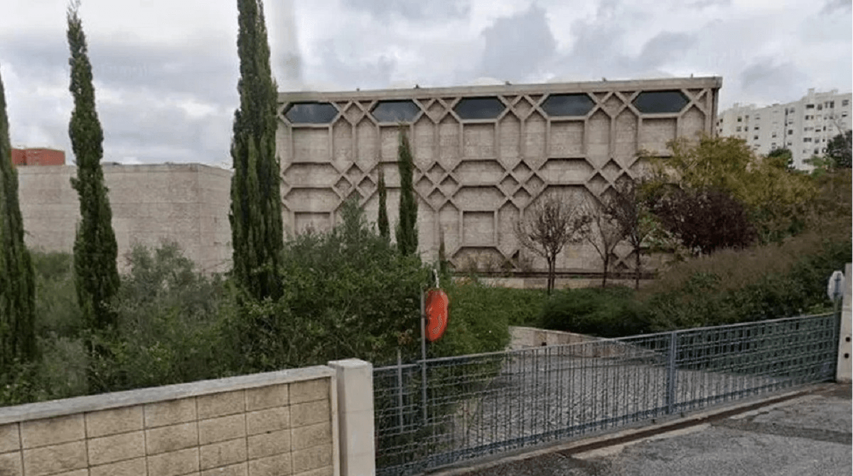 Două persoane, înjunghiate mortal într-un centru religios din Lisabona