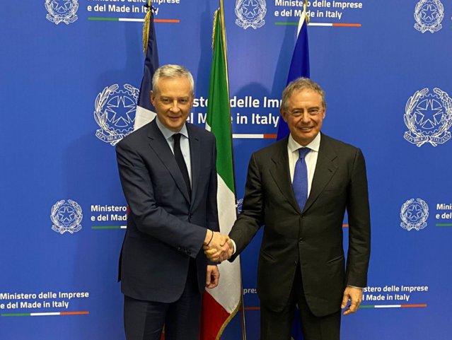 Franţa şi Italia fac front comun în politica industrială a UE. Cele două puteri susţin iniţiativa „Made in Europe”