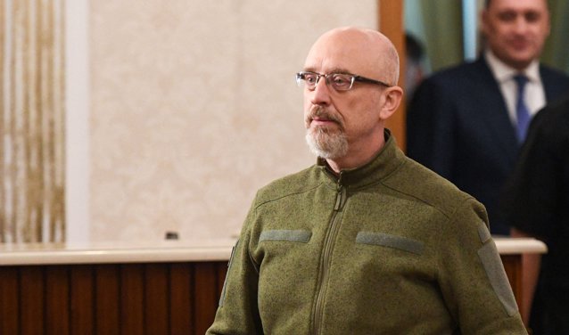 Nu va fi suficient / Este nevoie de aproximativ patru ori mai mult