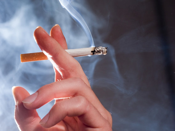 Imaginea articolului Se întâmplă în Rusia: străin arestat pentru că şi-a aprins ţigara de la „Flacăra Etenă”