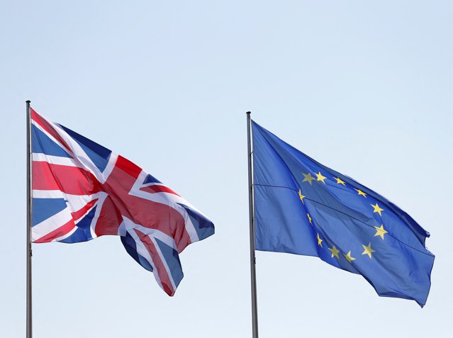 Opoziţia laburistă din Marea Britanie critică atitudinea Guvernului privind acordul post-Brexit