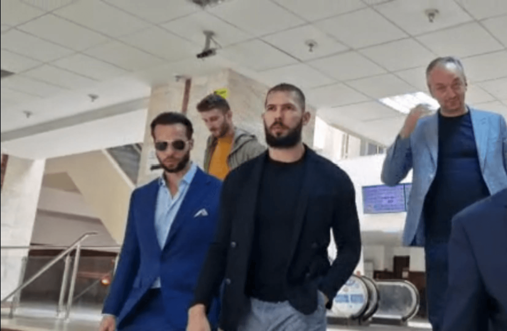 Frații Tate, din nou la tribunal: „Am cerut control judiciar”. Ce a decis instanța VIDEO