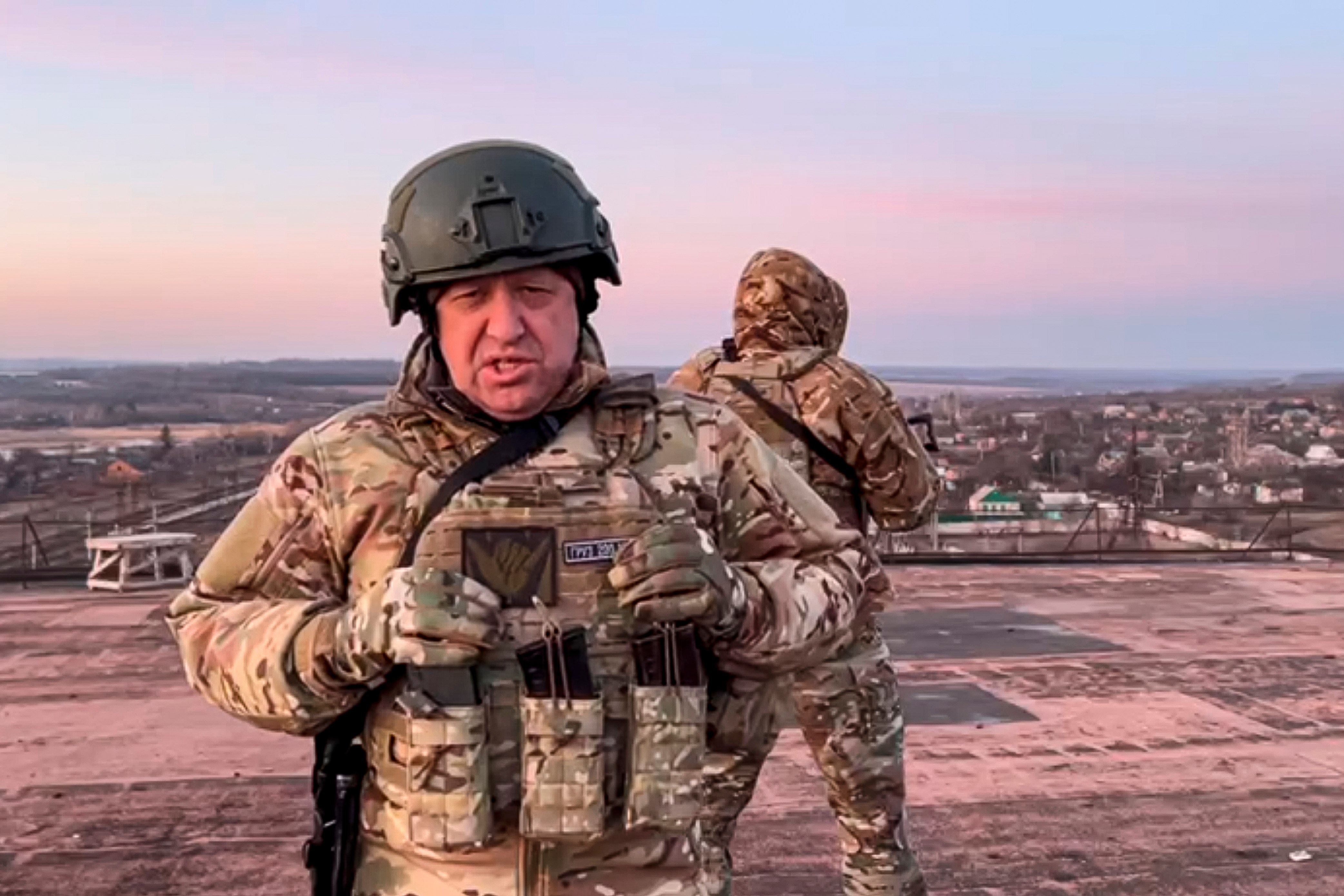 Șeful Wagner susține că fiul purtătorului de cuvânt al Kremlinului a servit în cadrul forței sale de mercenari ruși