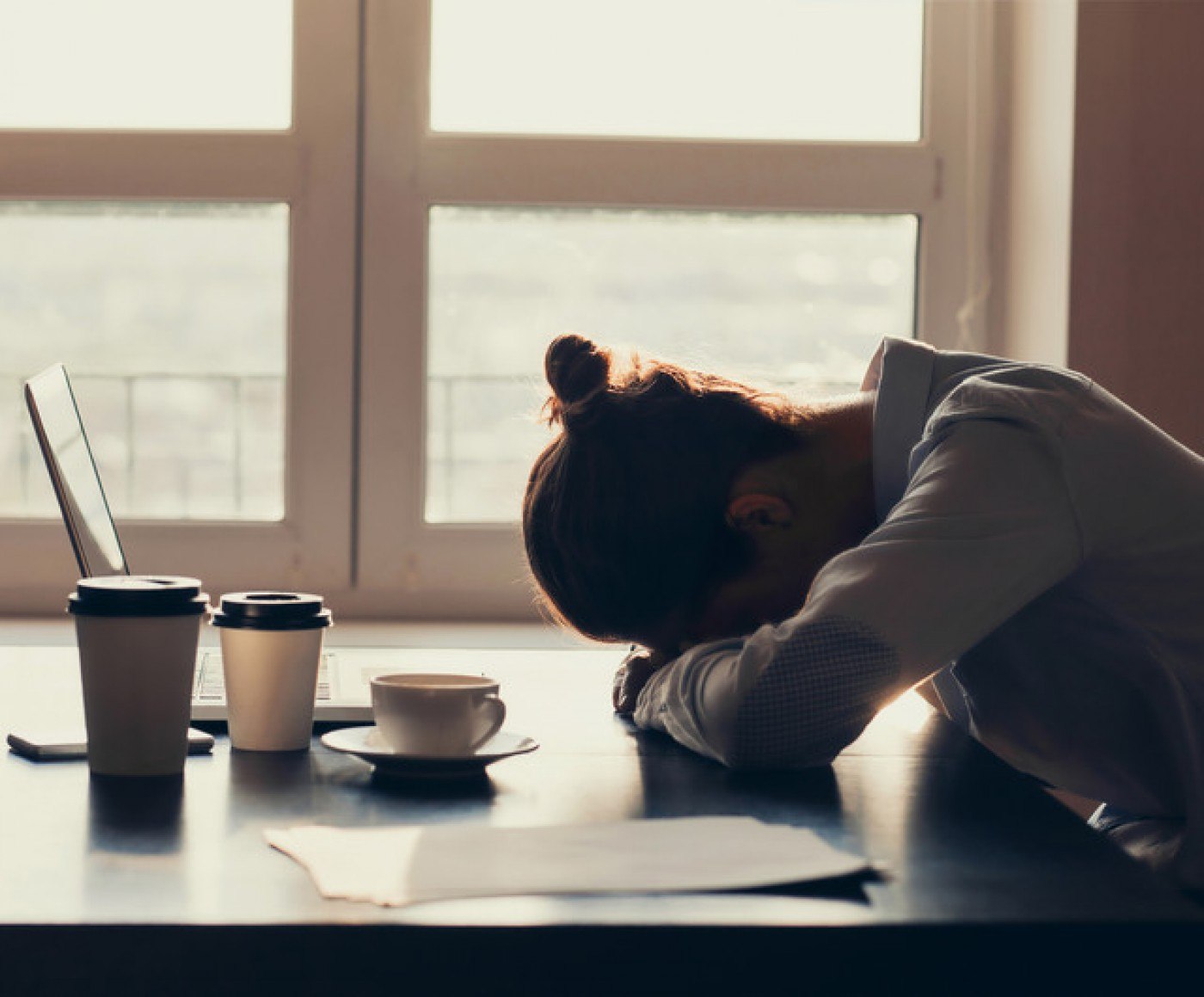 Persoanele active până la ore târzii, mai predispuse la stres şi la comportamente riscante | STUDIU