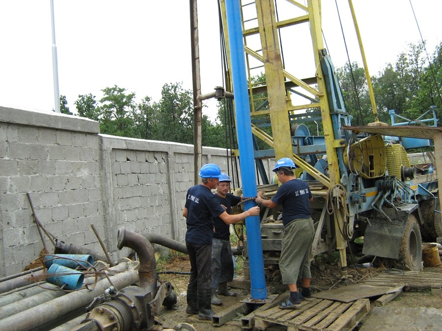 Totul despre pilotii forati și forajele de mica adancime