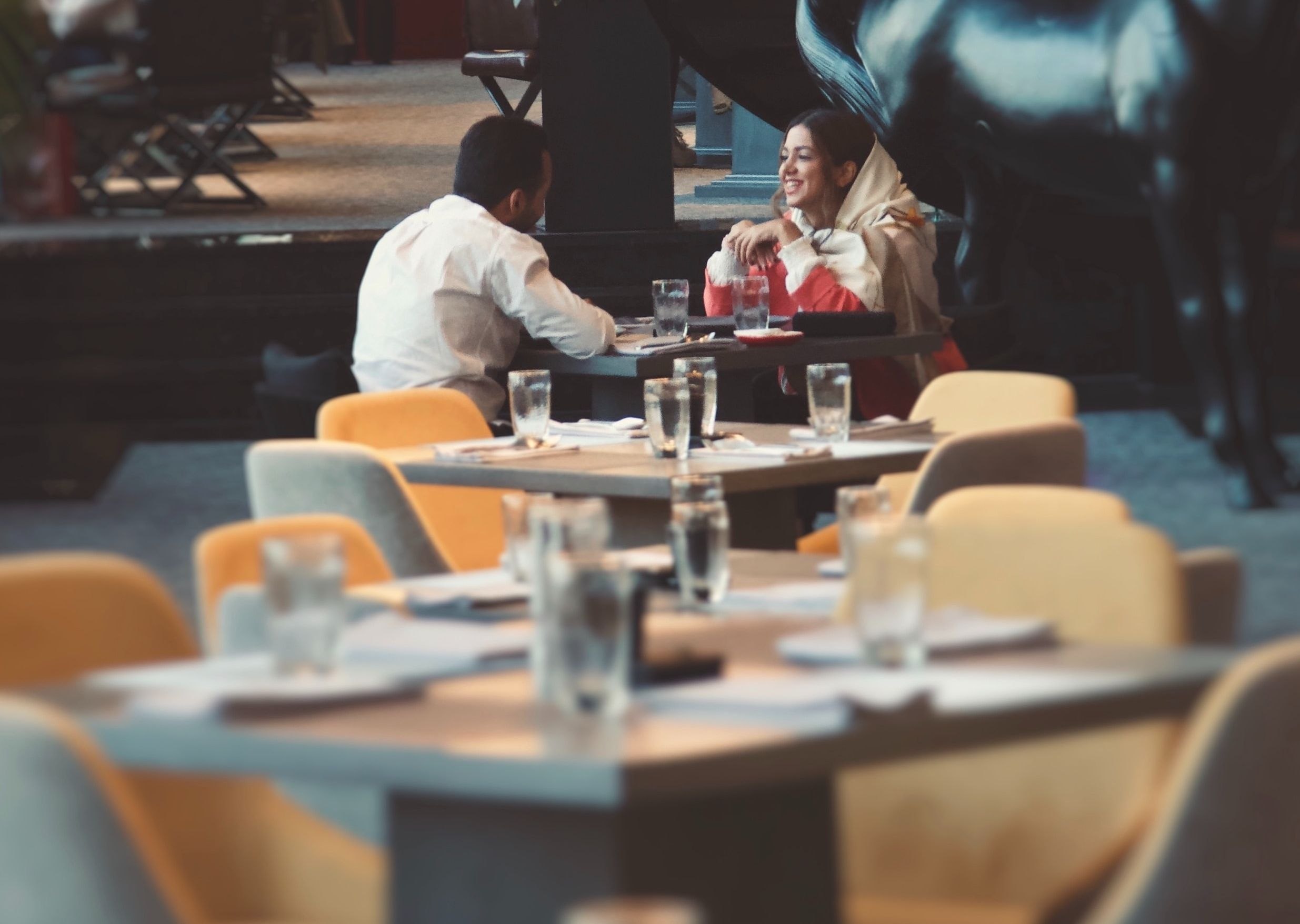 Taxa inventată de patronul unui restaurant clujean ca să nu crească salariile angajaților din banii lui. „Josnic din partea lor”