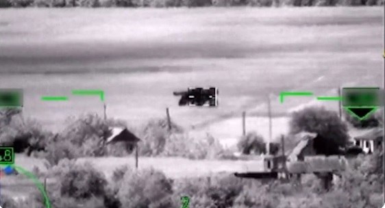 Rușii se laudă că au distrus un tanc Leopard 2, dar sunt contraziși de propriii propagandiști: „E doar un tractor” VIDEO