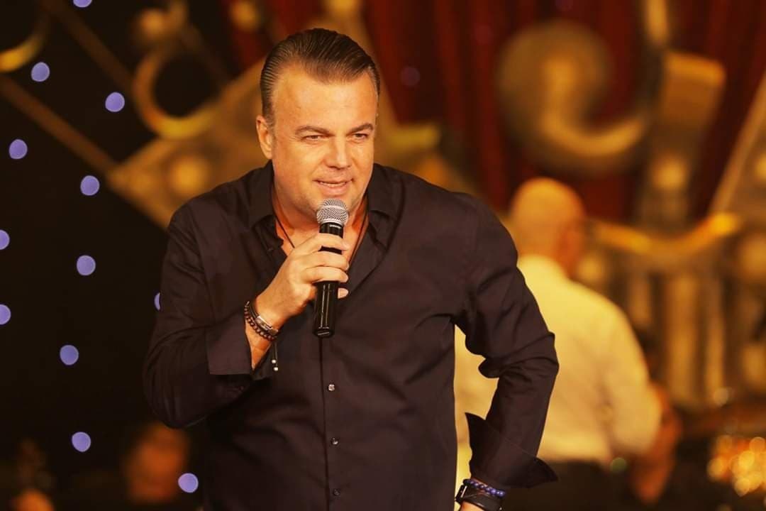 12 iunie: Ziua în care s-a născut cântărețul Adrian Enache VIDEO 12 iunie: Ziua în care s-a născut cântărețul Adrian Enache VIDEO