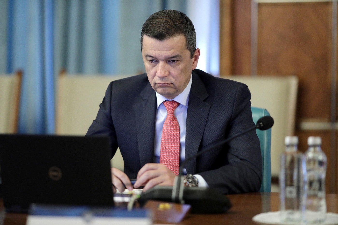 Grindeanu, după declarațiile deputatului PSD Cadariu: Trebuie să existe o explicație pentru colegii care nu respectă deciziile partidului