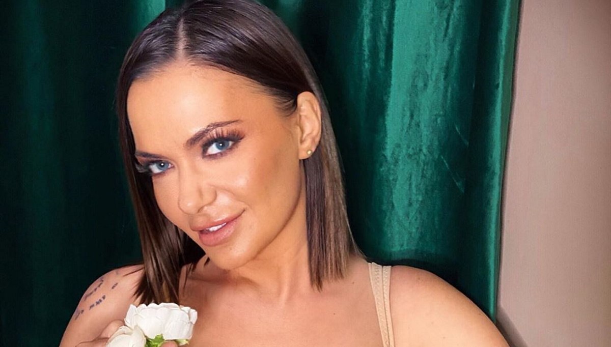 Cum s-a pozat Andreea Antonescu pe o stradă din Los Angeles